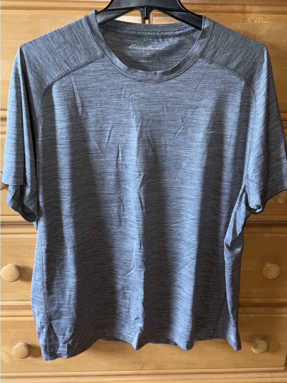 Eddie Bauer Men’s Gray T-Shirt